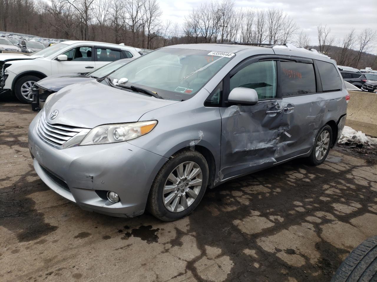 TOYOTA SIENNA 2011 5tddk3dc5bs014896