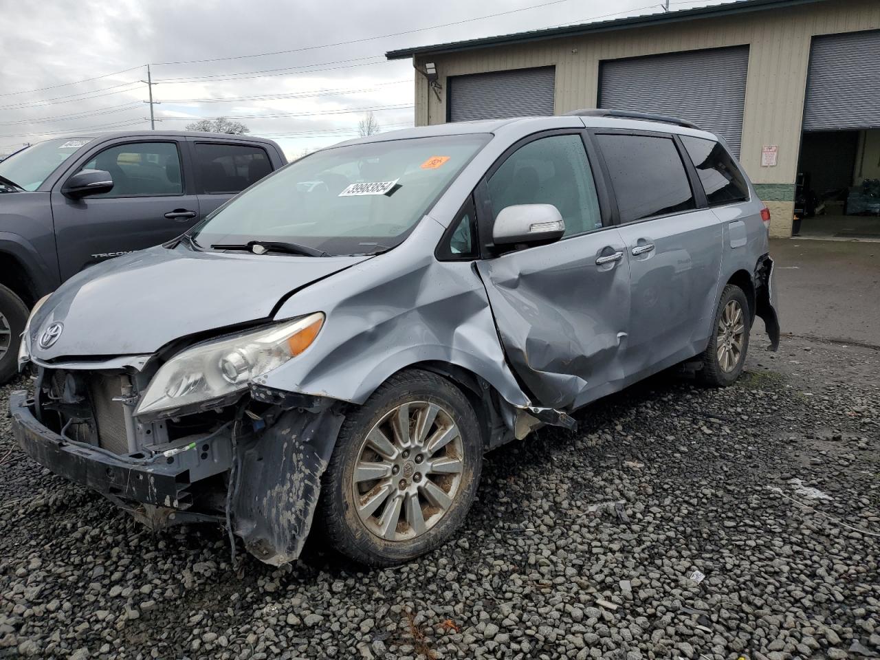 TOYOTA SIENNA 2013 5tddk3dc5ds055192