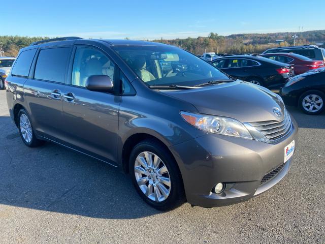 TOYOTA SIENNA XLE 2011 5tddk3dc6bs013451