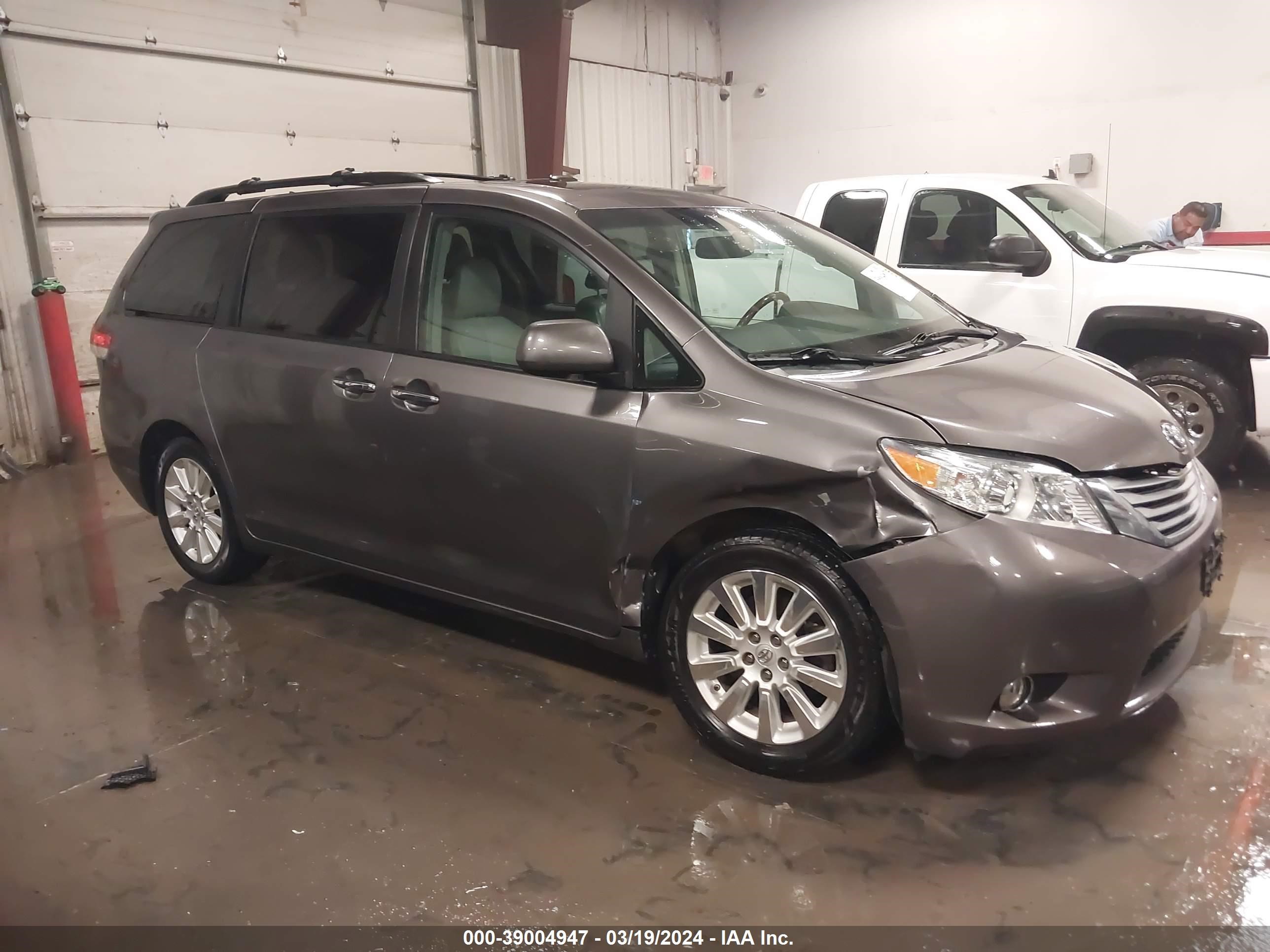 TOYOTA SIENNA 2011 5tddk3dc6bs029956