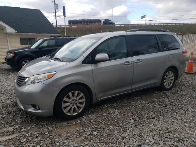 TOYOTA SIENNA XLE 2014 5tddk3dc6es081608