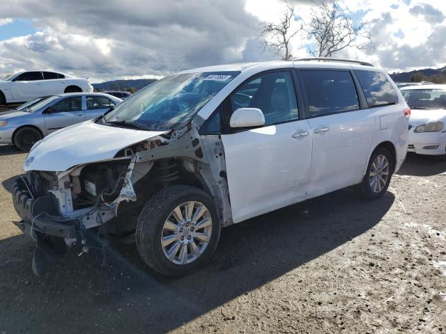 TOYOTA SIENNA XLE 2011 5tddk3dc7bs002751