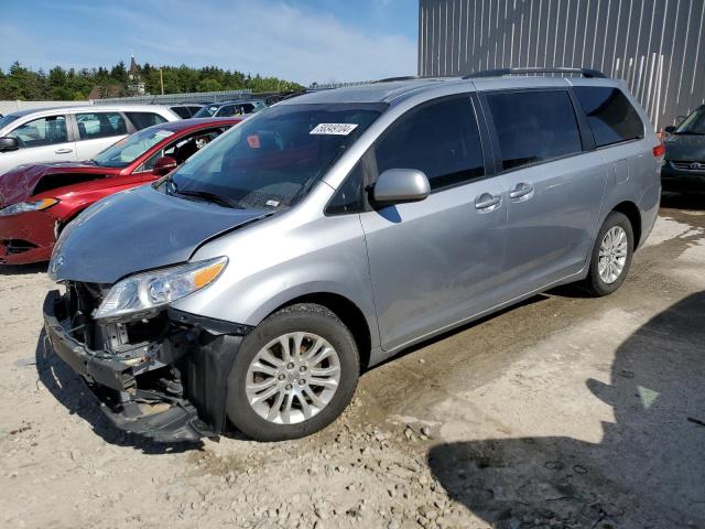 TOYOTA SIENNA XLE 2011 5tddk3dc7bs020263