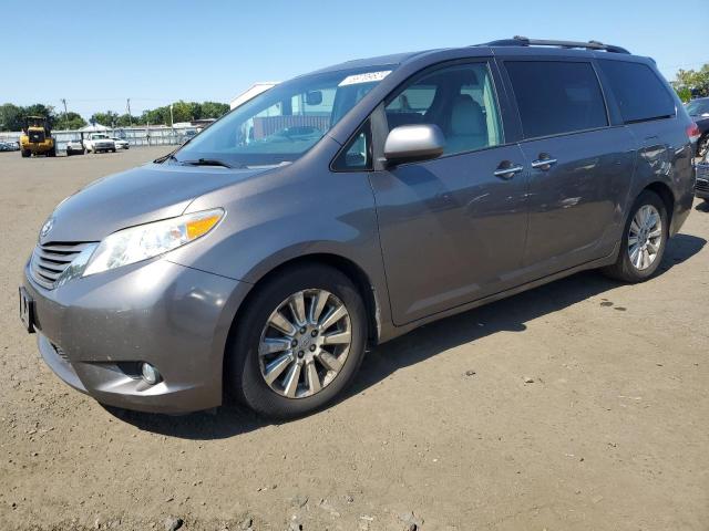 TOYOTA SIENNA XLE 2011 5tddk3dc8bs019638