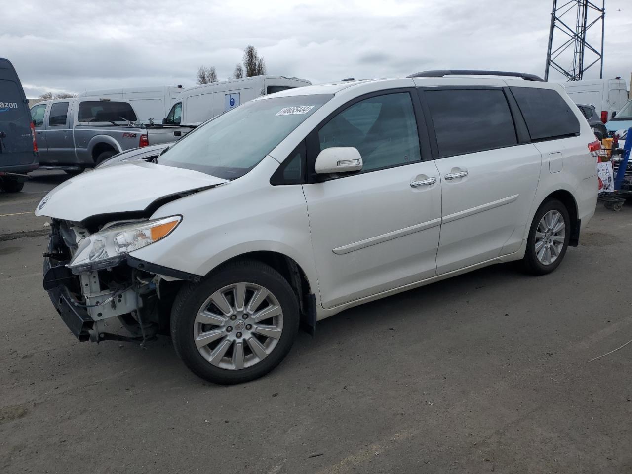 TOYOTA SIENNA 2013 5tddk3dc8ds058863