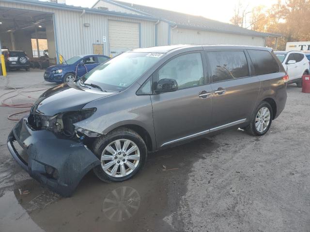 TOYOTA SIENNA XLE 2013 5tddk3dc8ds069684