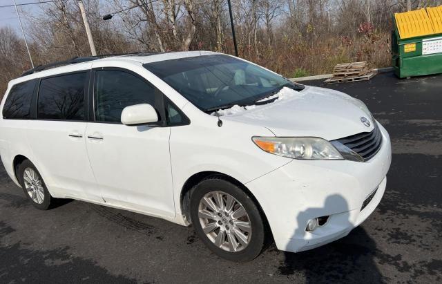 TOYOTA SIENNA XLE 2013 5tddk3dc9ds064610