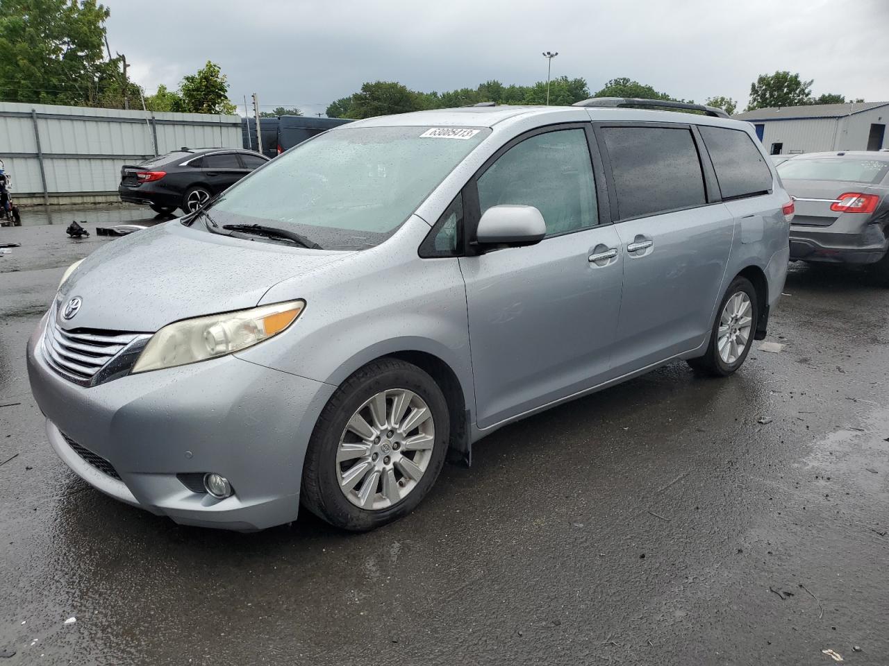 TOYOTA SIENNA 2011 5tddk3dcxbs014277