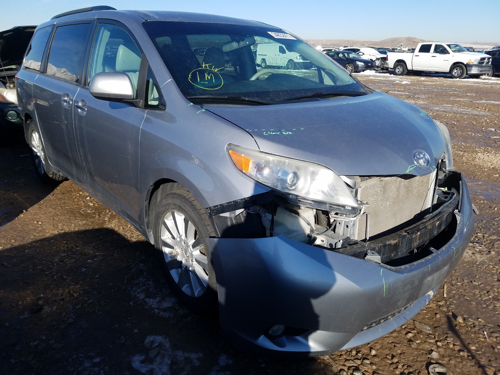 TOYOTA SIENNA 2011 5tddk3dcxbs027711