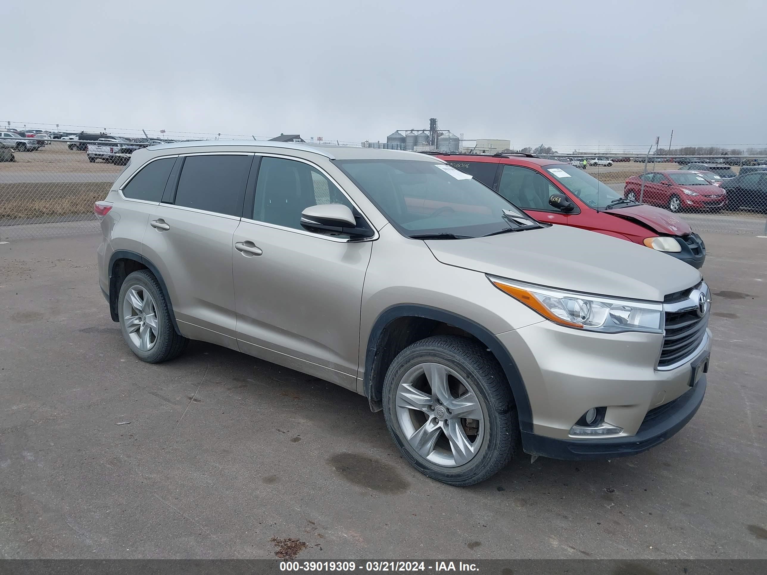 TOYOTA HIGHLANDER 2014 5tddkrfh1es066574