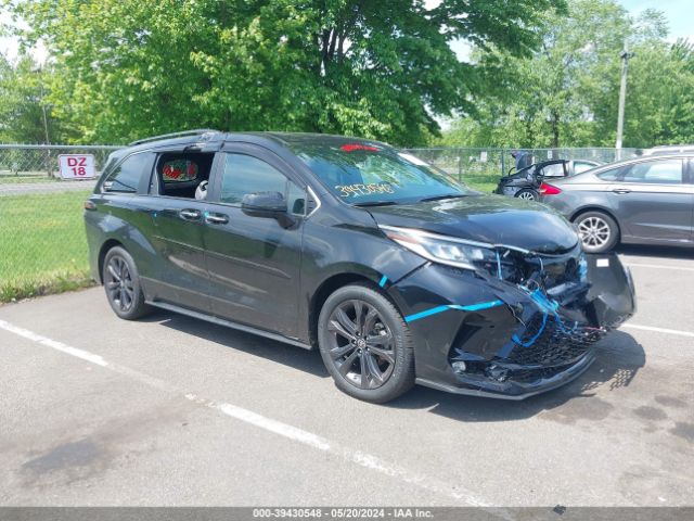 TOYOTA SIENNA 2022 5tddrkecxns075332