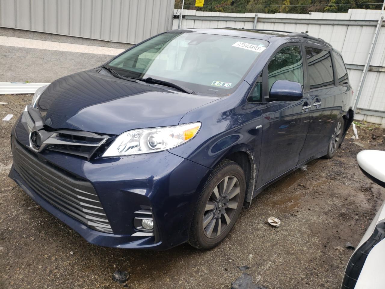 TOYOTA SIENNA 2018 5tddz3dc0js207970