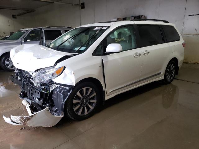 TOYOTA SIENNA XLE 2018 5tddz3dc3js202777