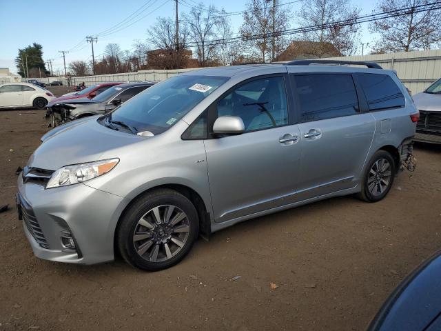 TOYOTA SIENNA XLE 2020 5tddz3dc3ls236186