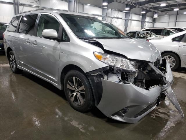 TOYOTA SIENNA XLE 2019 5tddz3dc5ks219856