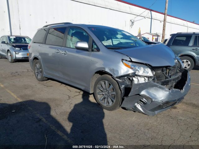 TOYOTA SIENNA 2018 5tddz3dc6js207567