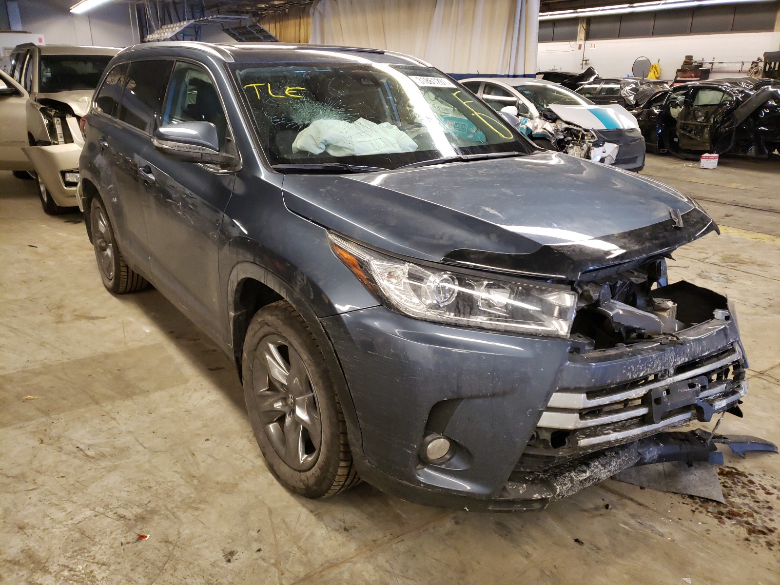 TOYOTA HIGHLANDER 2018 5tddzrfh1js496546