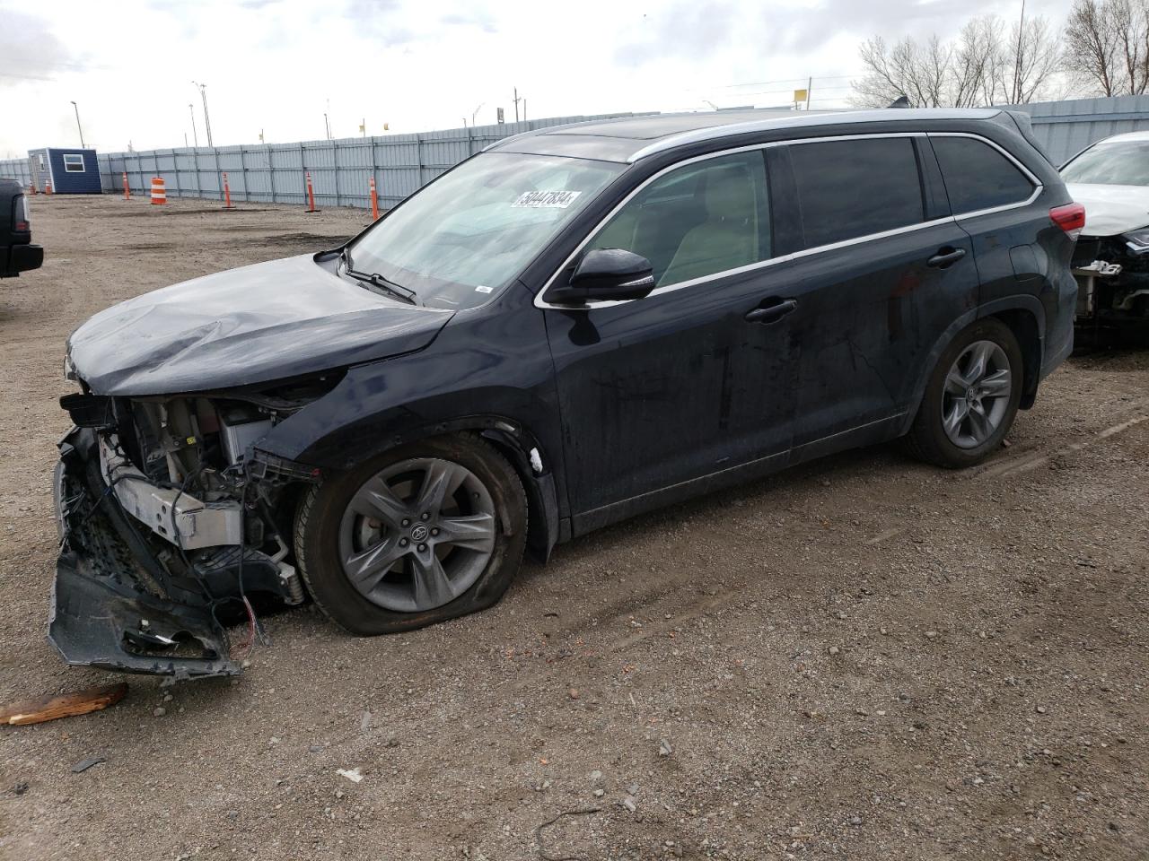 TOYOTA HIGHLANDER 2018 5tddzrfh8js841216