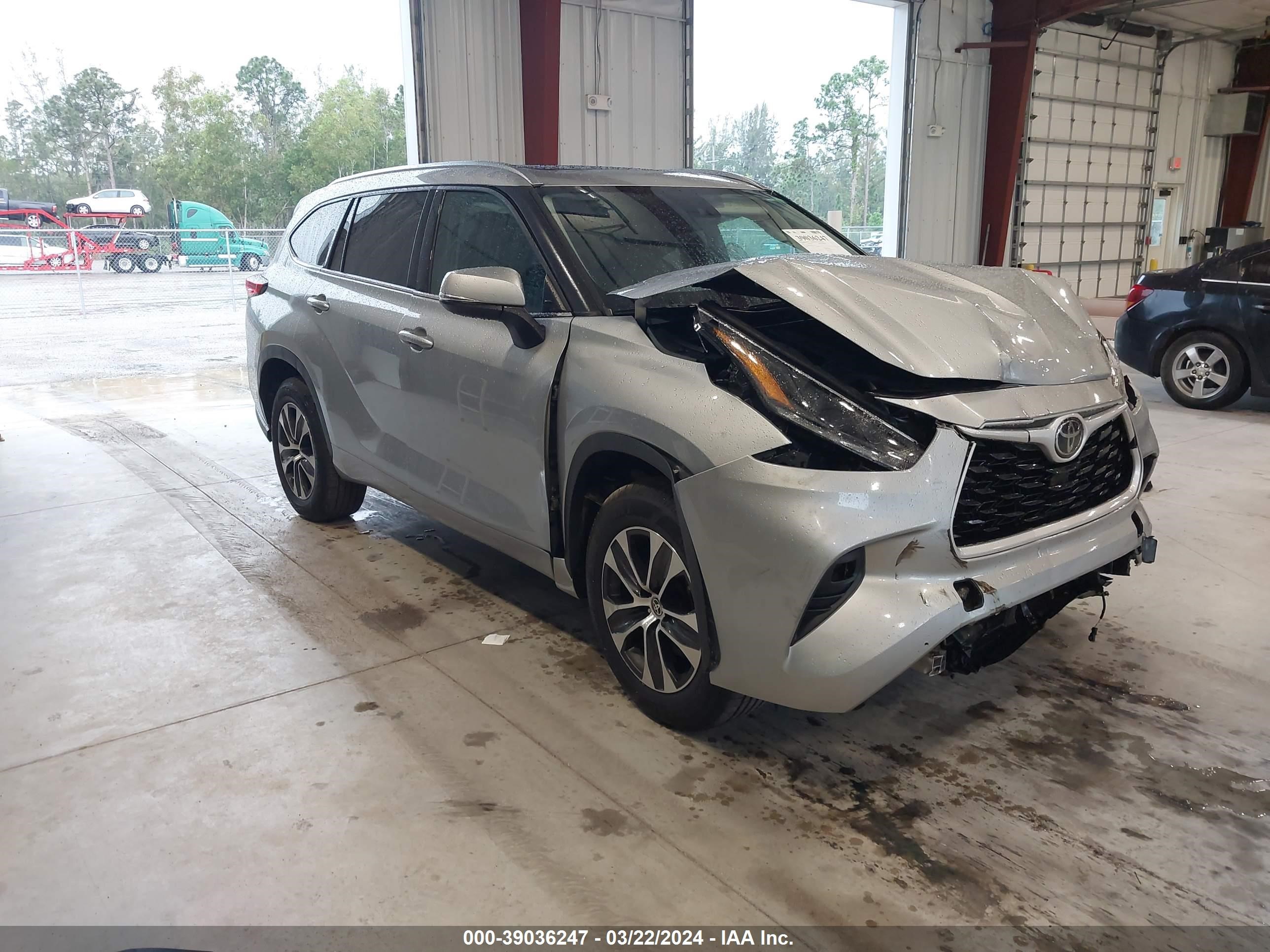 TOYOTA HIGHLANDER 2021 5tdgzrah8ms516476