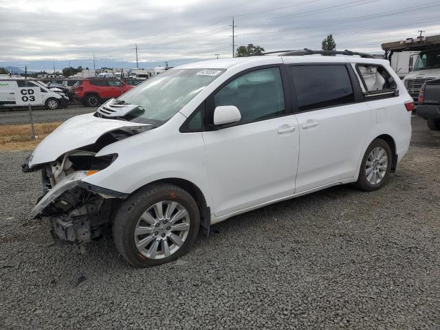 TOYOTA SIENNA LE 2015 5tdjk3dc0fs118057