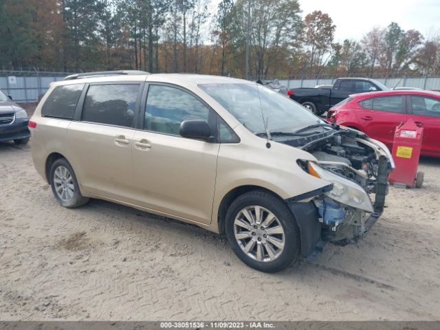 TOYOTA SIENNA 2011 5tdjk3dc1bs017636