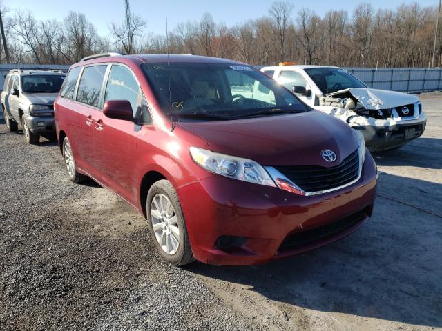 TOYOTA SIENNA LE 2013 5tdjk3dc1ds058058