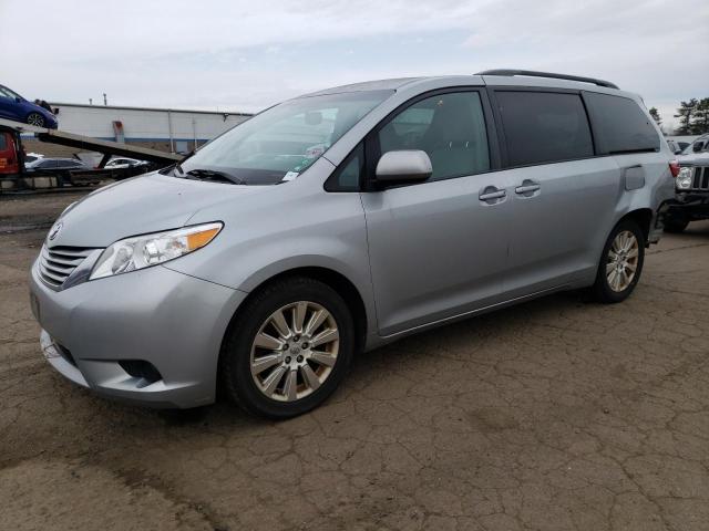 TOYOTA SIENNA LE 2015 5tdjk3dc2fs109165