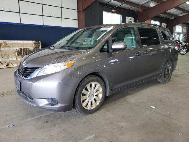 TOYOTA SIENNA LE 2013 5tdjk3dc3ds062127