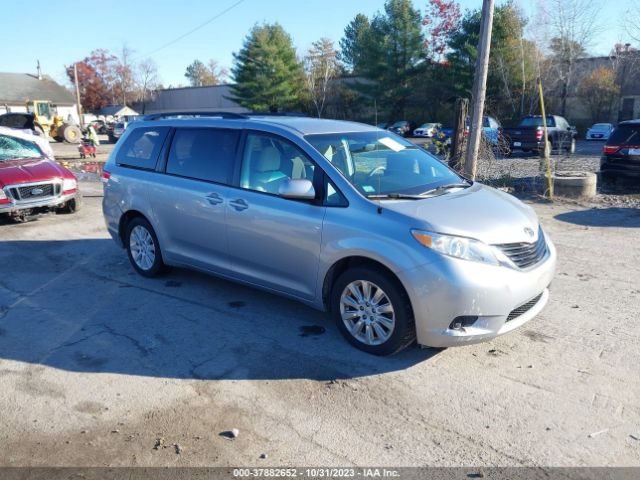 TOYOTA SIENNA 2014 5tdjk3dc3es078460