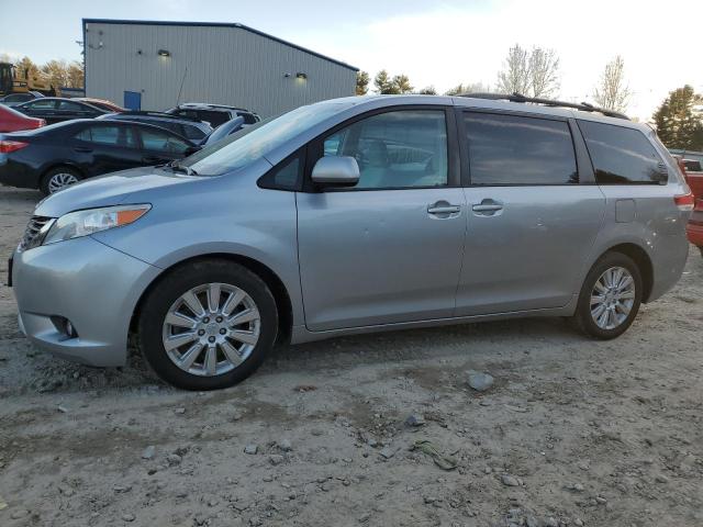 TOYOTA SIENNA LE 2011 5tdjk3dc4bs001351