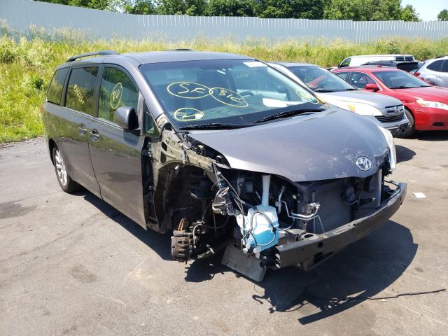 TOYOTA SIENNA LE 2013 5tdjk3dc4ds055364