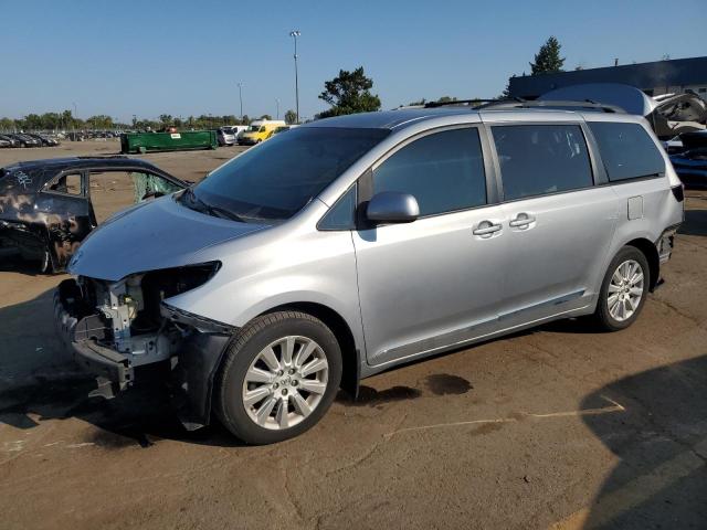 TOYOTA SIENNA LE 2014 5tdjk3dc4es077074