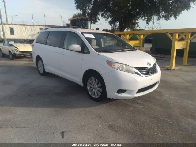 TOYOTA SIENNA 2011 5tdjk3dc5bs025707