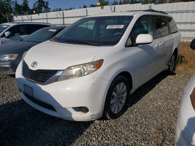 TOYOTA SIENNA LE 2011 5tdjk3dc5bs028025