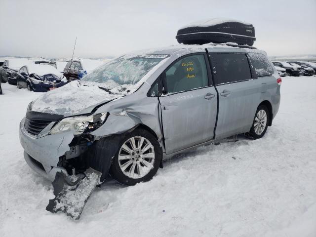 TOYOTA SIENNA LE 2014 5tdjk3dc5es072062