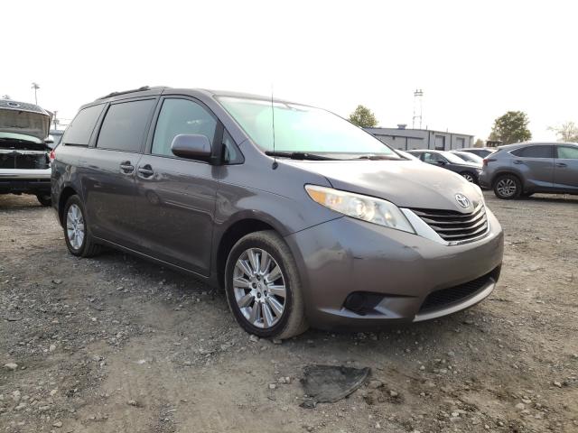 TOYOTA SIENNA 2011 5tdjk3dc7bs001554