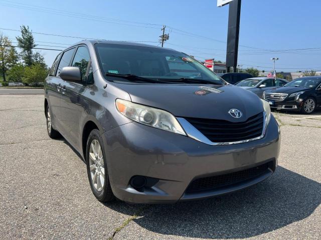 TOYOTA SIENNA LE 2011 5tdjk3dc7bs019987