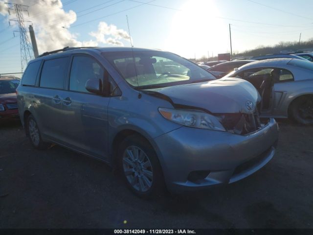 TOYOTA SIENNA 2013 5tdjk3dc7ds060557