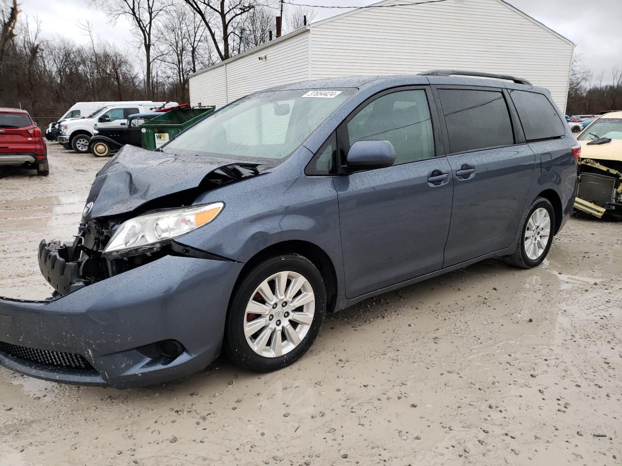 TOYOTA SIENNA 2015 5tdjk3dc8fs121904