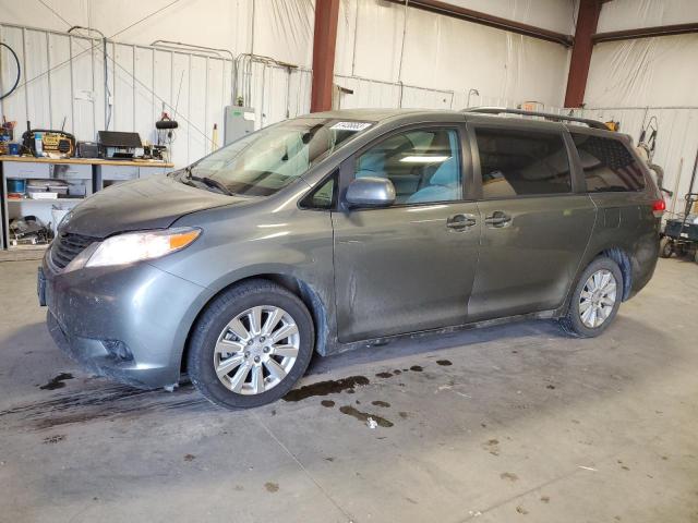 TOYOTA SIENNA LE 2011 5tdjk3dc9bs003600