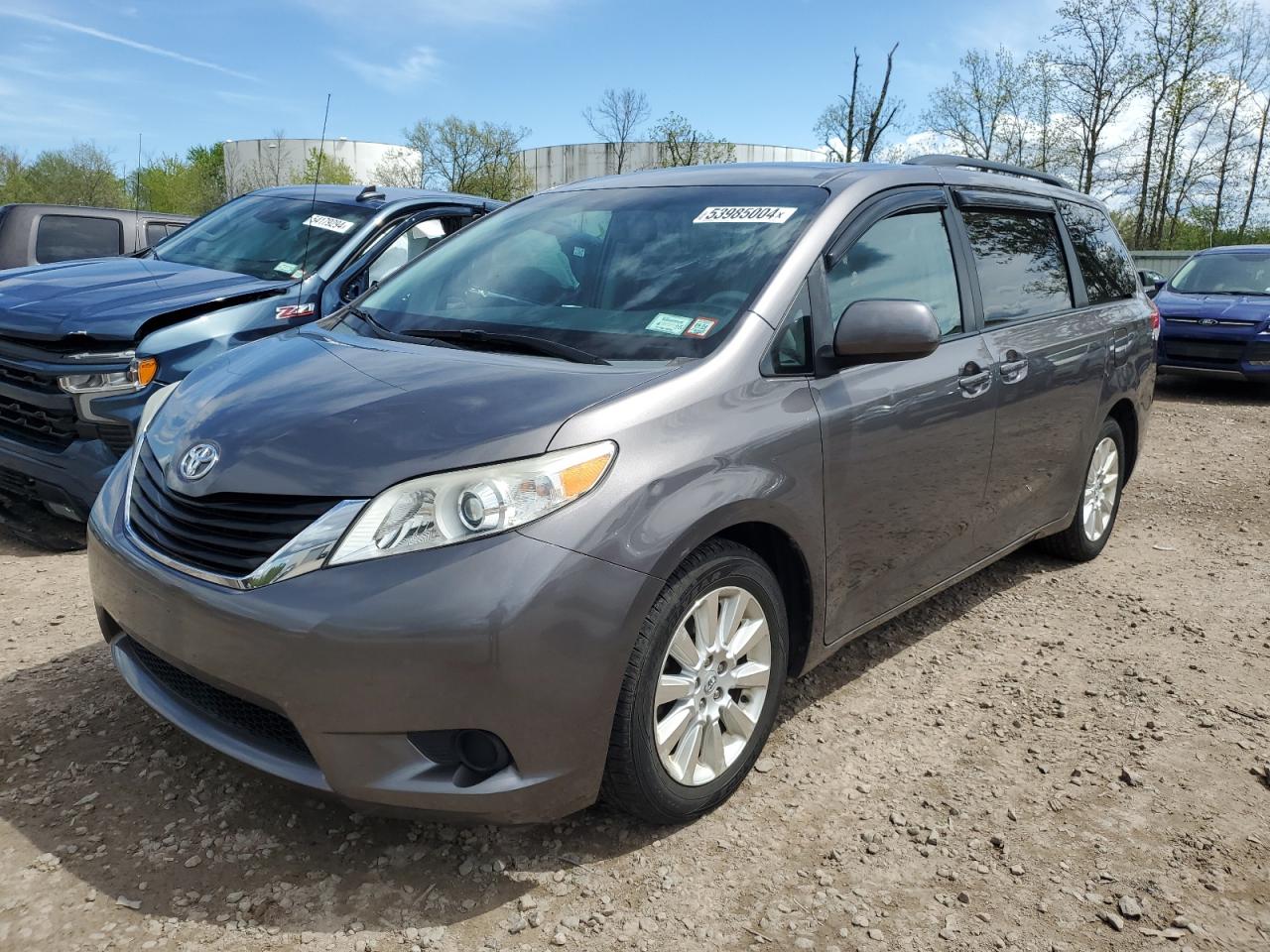 TOYOTA SIENNA 2011 5tdjk3dc9bs029288