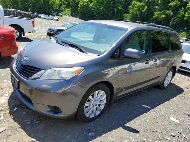 TOYOTA SIENNA LE 2014 5tdjk3dc9es074168