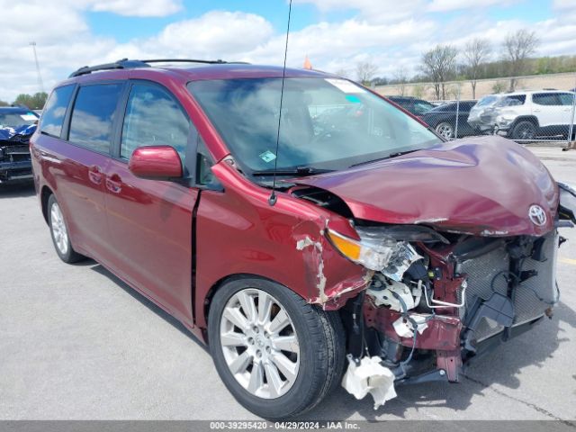 TOYOTA SIENNA 2014 5tdjk3dc9es084070