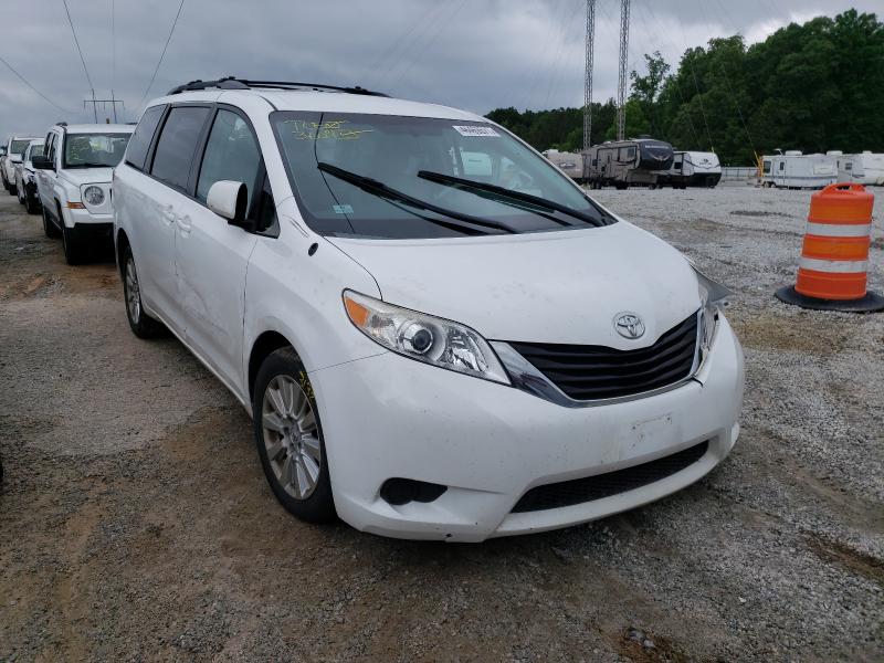 TOYOTA SIENNA LE 2014 5tdjk3dc9es086787