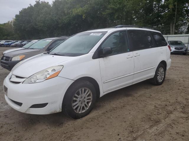 TOYOTA SIENNA LE 2010 5tdjk4cc0as033820