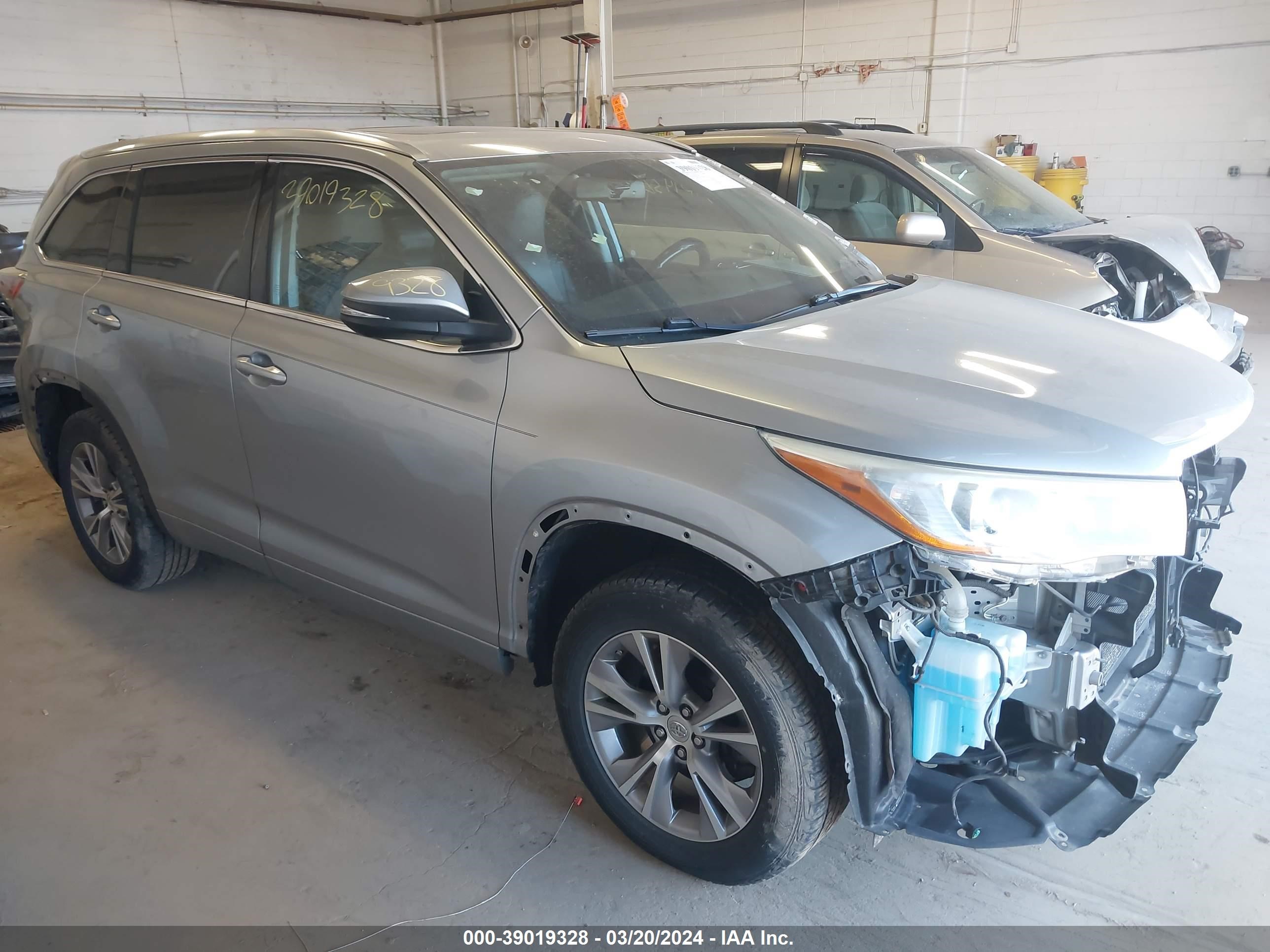 TOYOTA HIGHLANDER 2015 5tdjkrfh3fs118453