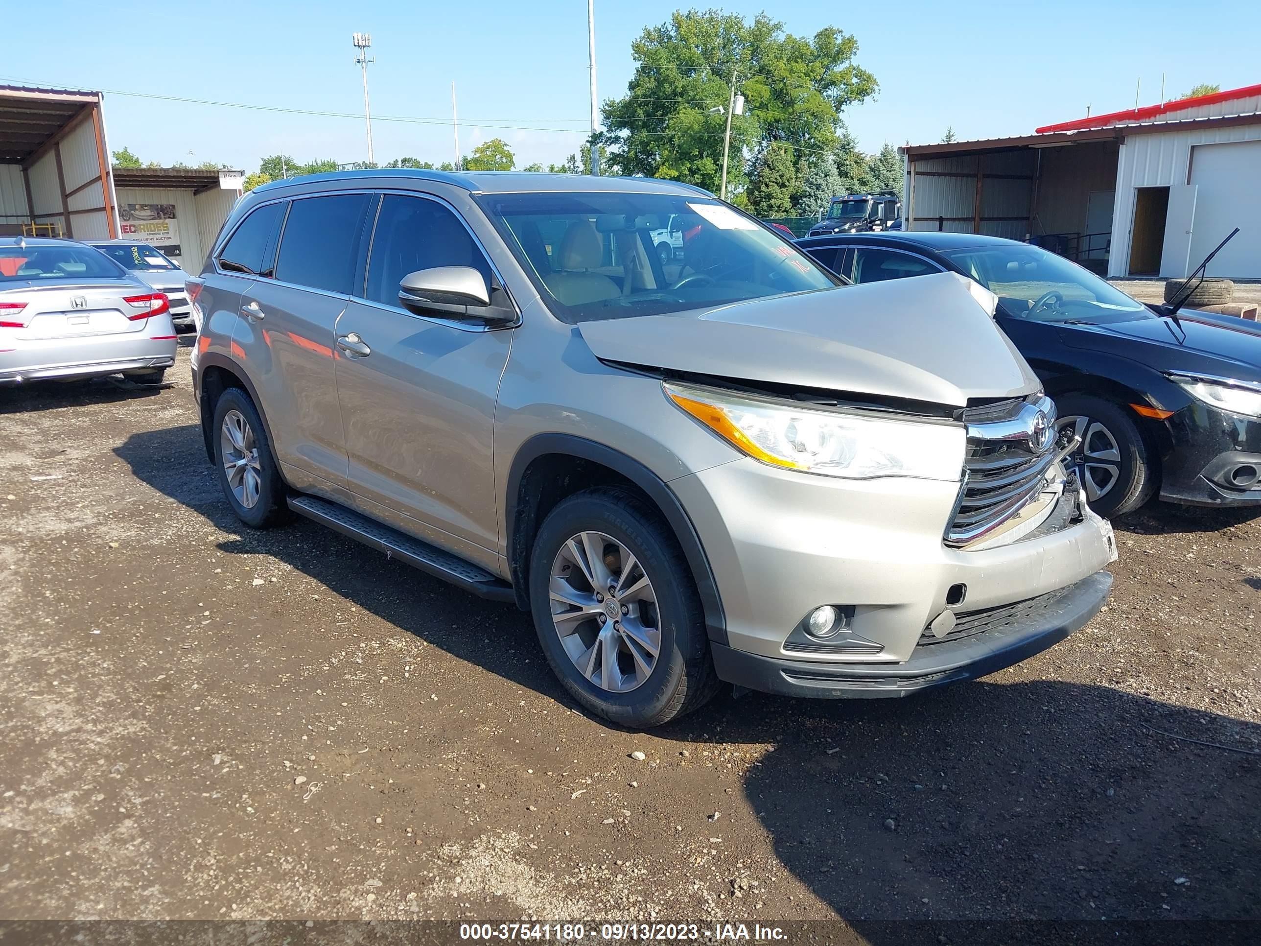 TOYOTA HIGHLANDER 2014 5tdjkrfh9es036774