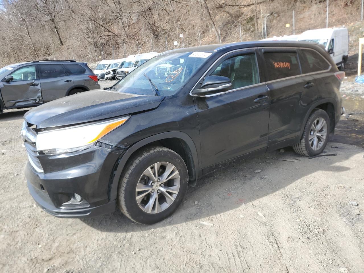 TOYOTA HIGHLANDER 2015 5tdjkrfhxfs115730