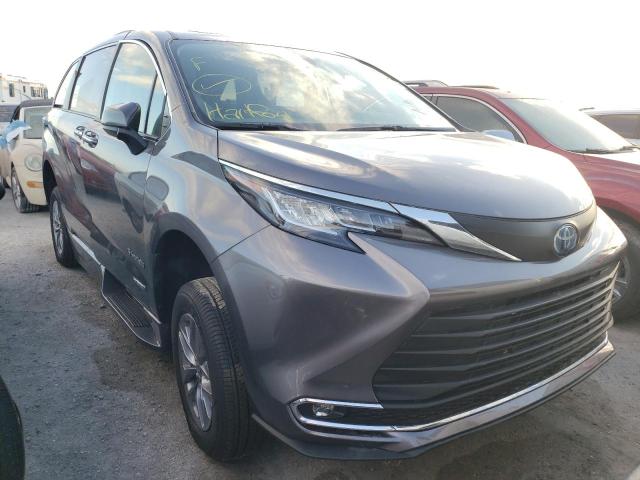 TOYOTA SIENNA XLE 2021 5tdjrkec0ms048741