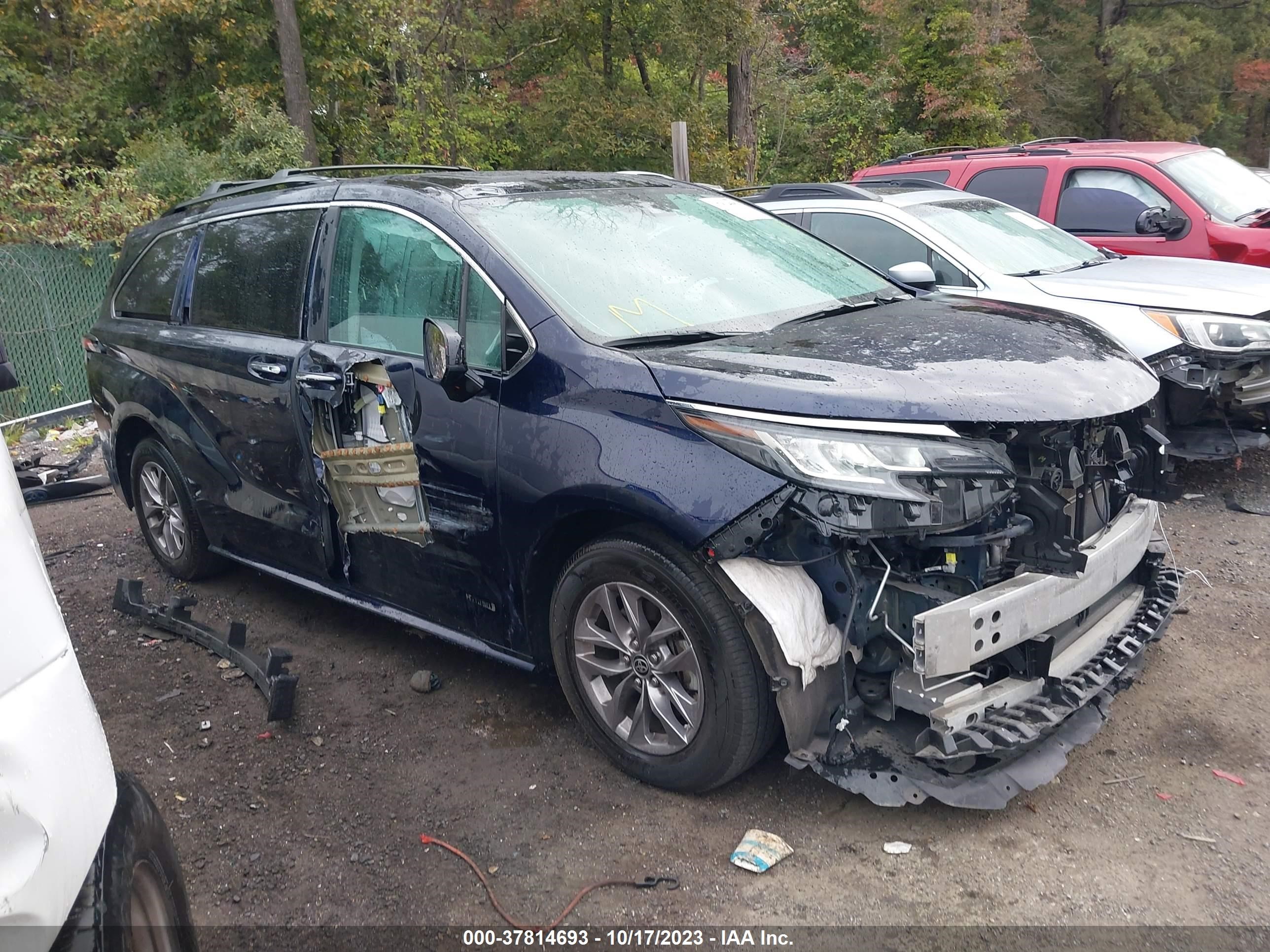 TOYOTA SIENNA 2021 5tdjrkec1ms002514